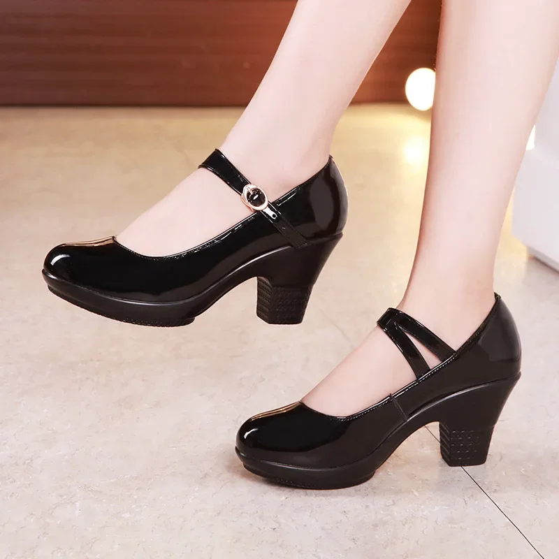 Small Size 32-43 Medium Block  - Women'S Shoes Red Bottoms ulasan dan harga